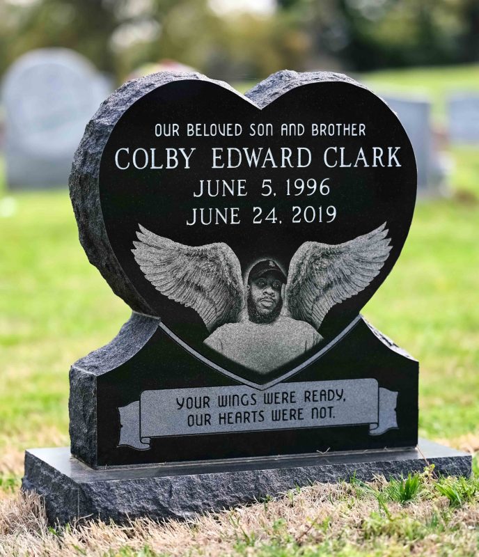 Grey Stone Dearest Wife Heart Shaped Grave Memorial 